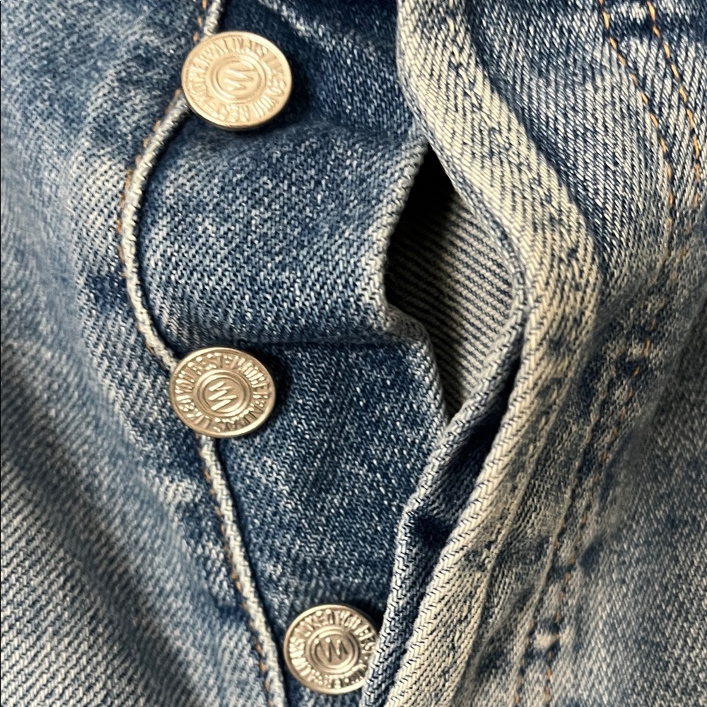 MOTHER High Rise Distressed Blue Jeans - Picture 3 of 4